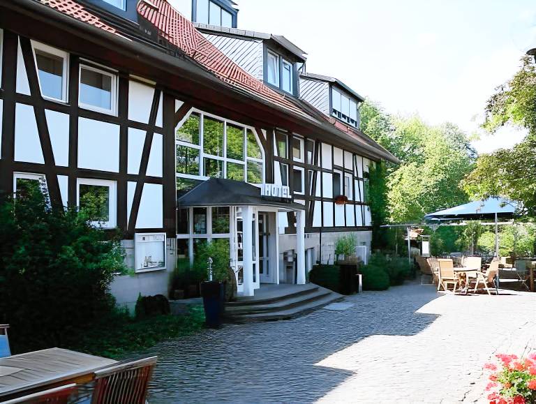 Hotel An der Wasserburg in Wolfsburg