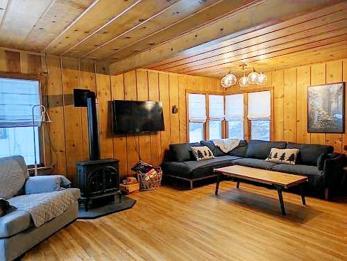 House Pinecrest