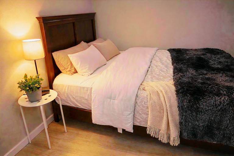 Rental apartment with 2 rooms for 4 persons in Edmonton, AB