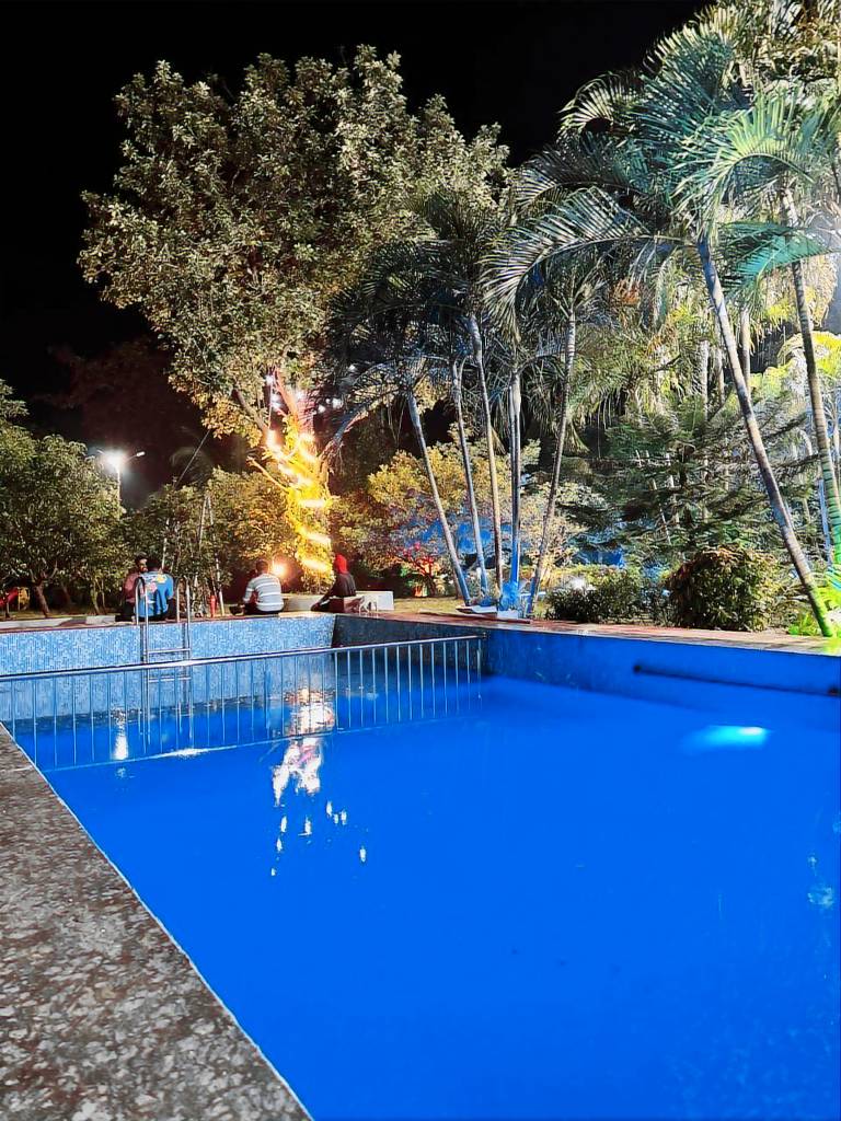 Moonlight Farmhouse in Khalapur