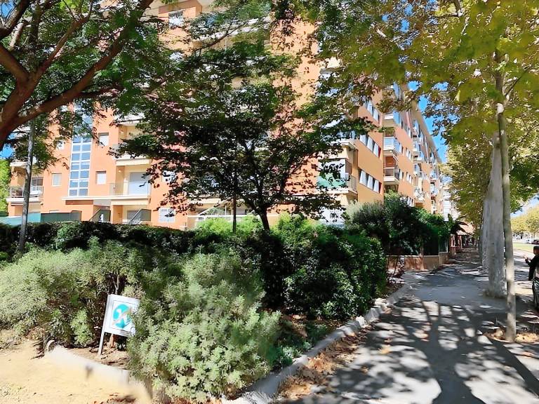Rental apartment with pool & garden — photo 4