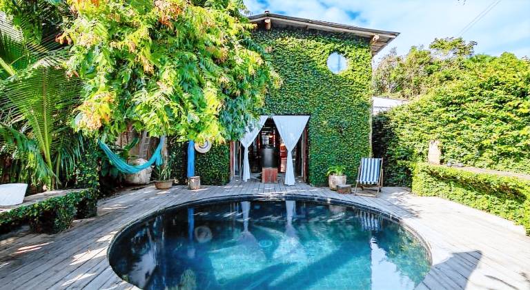 Beautiful house with pool & jacuzzi | Dogs allowed in Porto Seguro