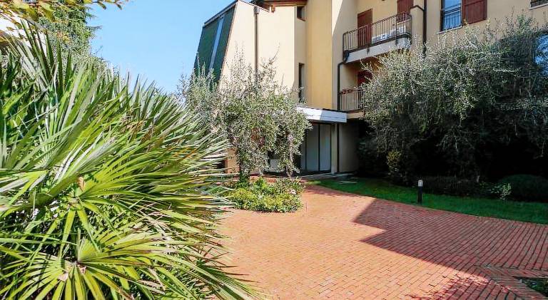 Rental apartment with 3 rooms for 5 persons — photo 3