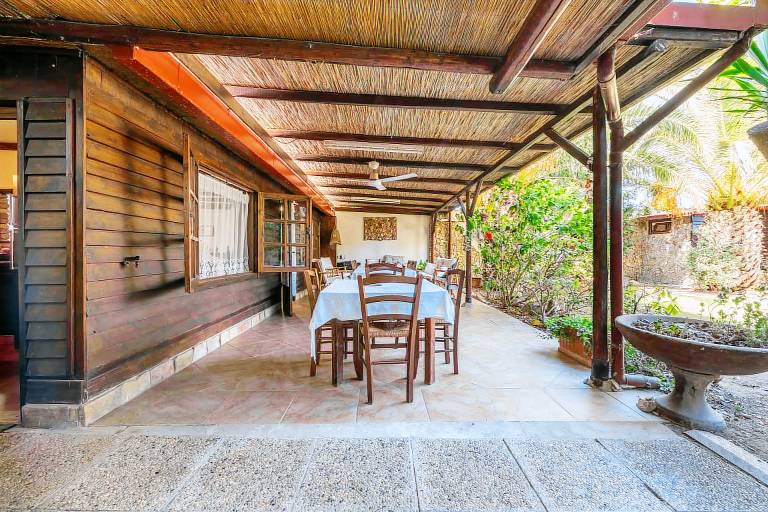 House with barbeque, patio & garden | Garden view | Dogs allowed — photo 4