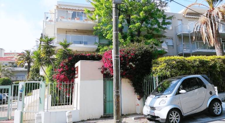 Apartment with patio & garden | Good for workation — photo 4