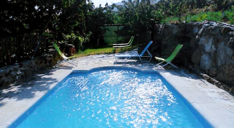 House with barbecue, private pool & terrace — photo 4