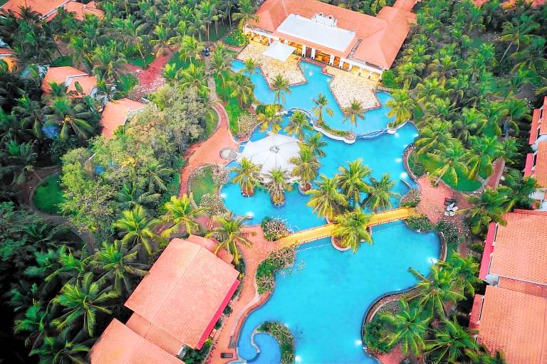 Resort  Mahabalipuram Beach