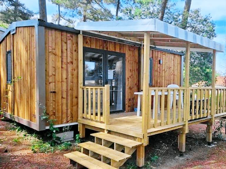 Mobile home with pool & terrace — photo 4