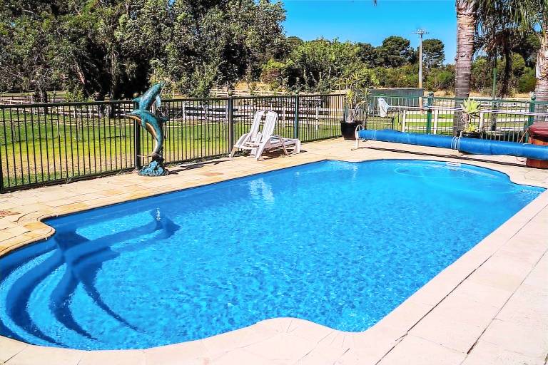 Farmhouse Joondalup