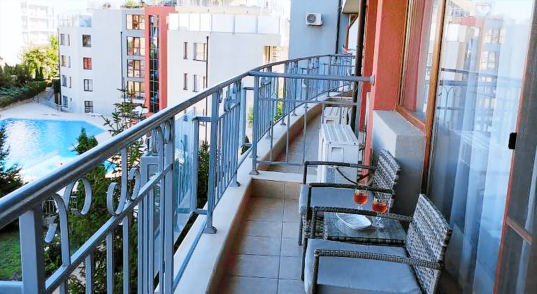 Fully equipped lovely holiday apartment with private pool, terrace & yard | Close to the beach | Pet-friendly — photo 5