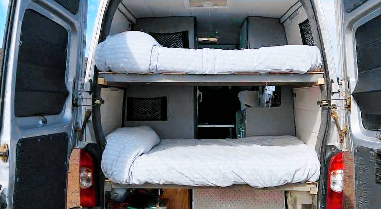 Furgoneta Camper — photo 3