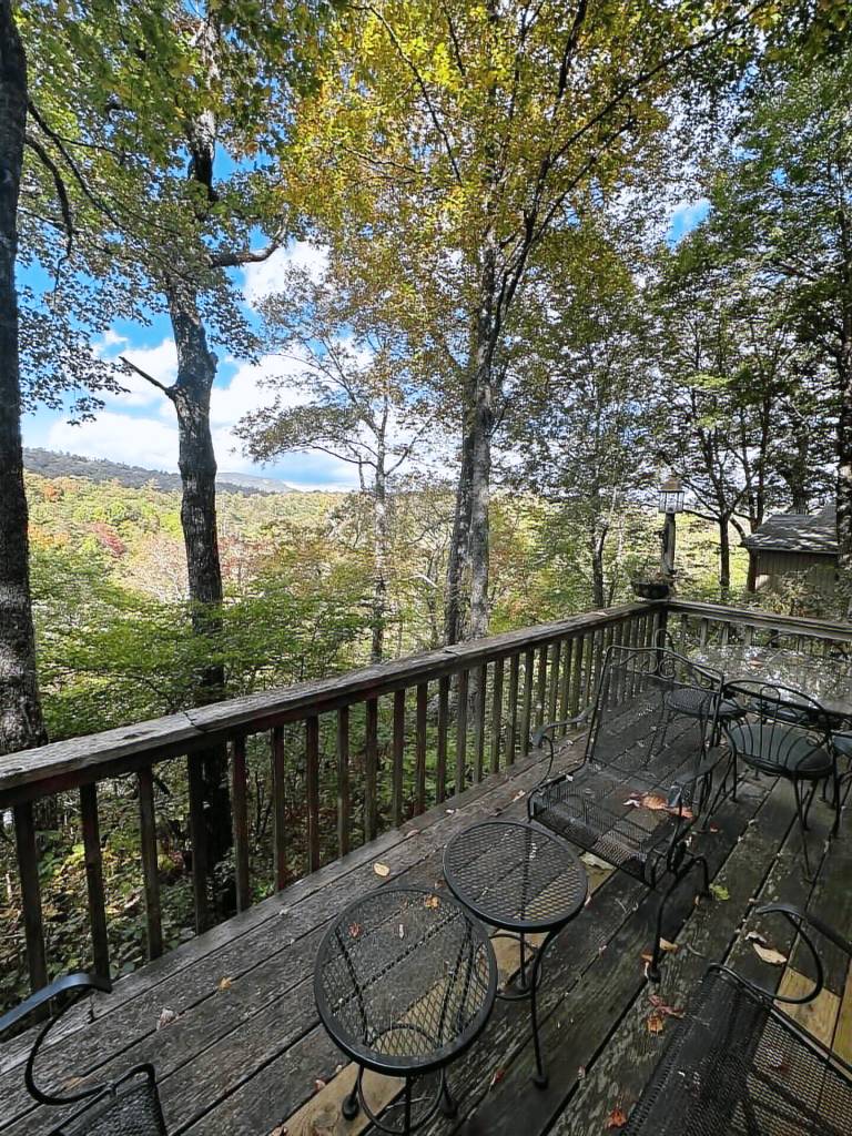 Cabin Highlands