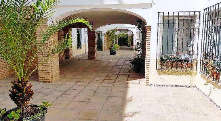 Vivienda Turistica Diseno en los Patios de San Basilio — photo 3