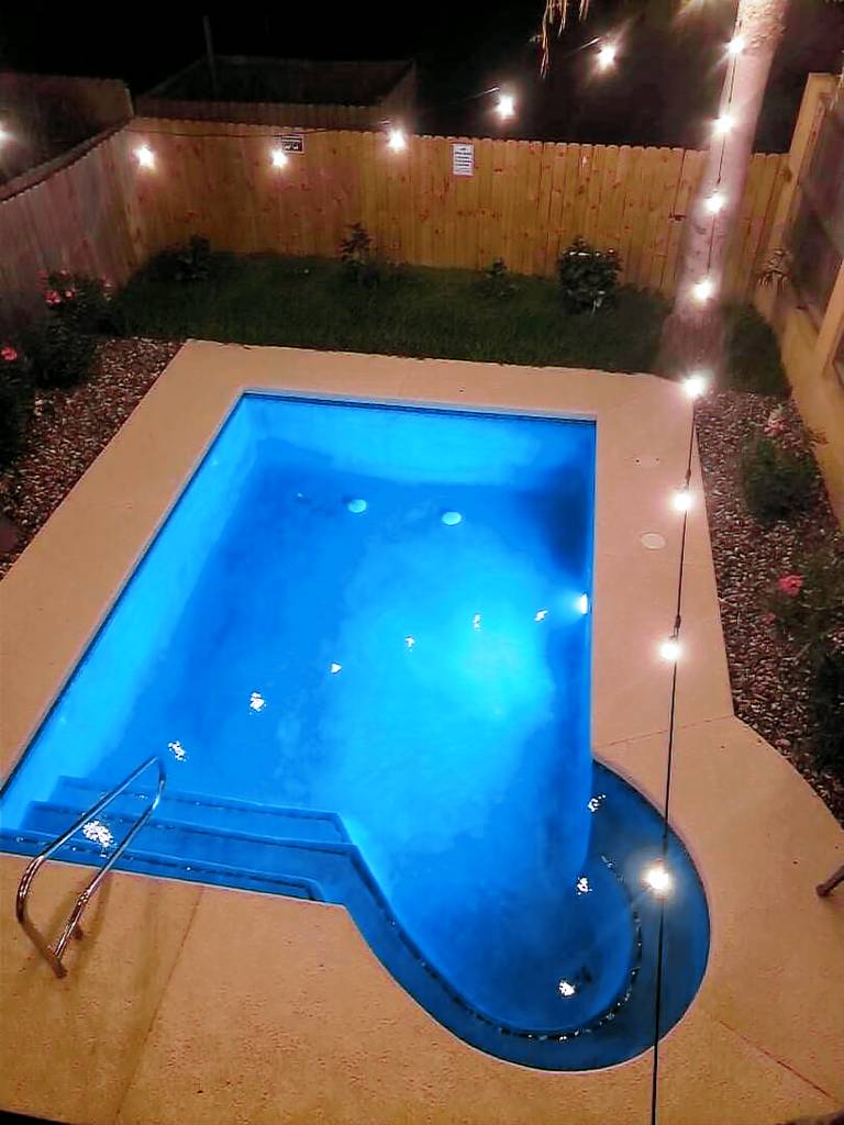 House with pool & garden — photo 4