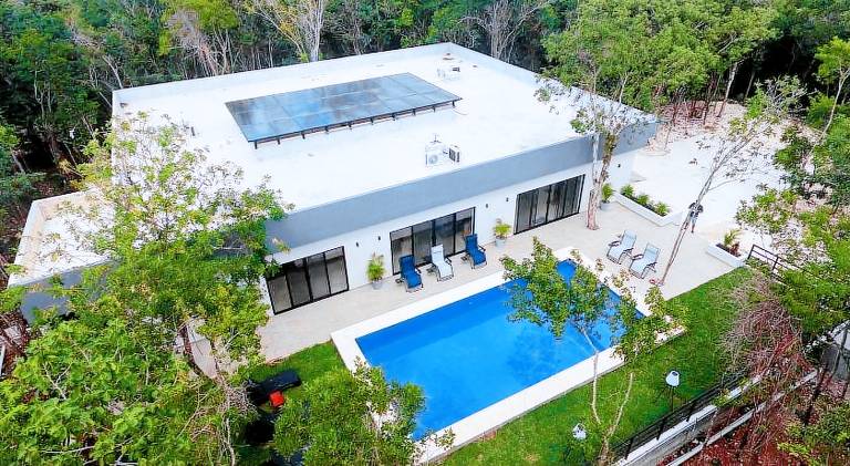 Villa with pool in Cozumel