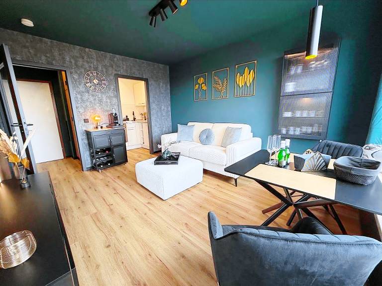 Komfortables Apartment mit überdachtem Balkon und Garage direkt am Dünenpark — photo 5