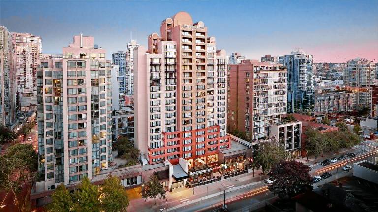 Residence Inn by Marriott Vancouver Downtown