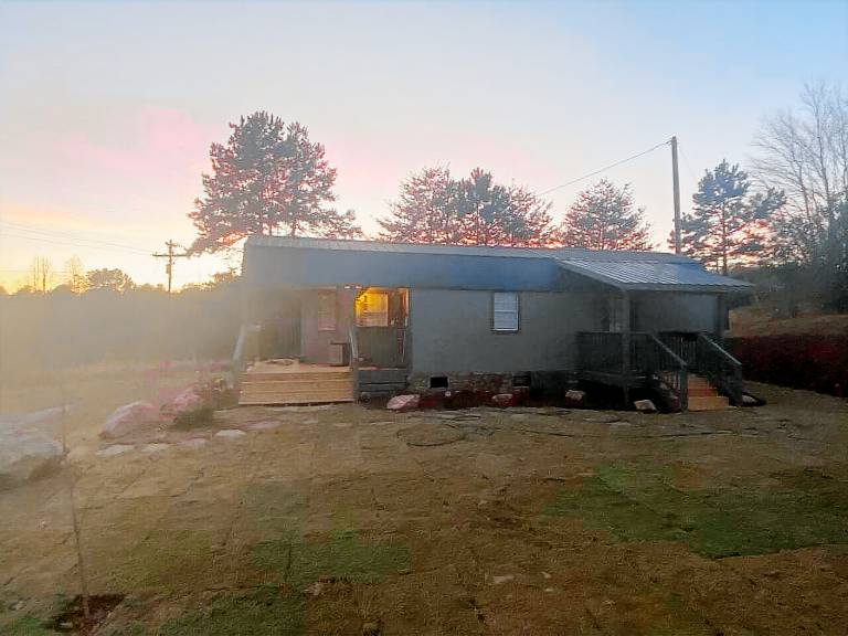 Cabin Salem
