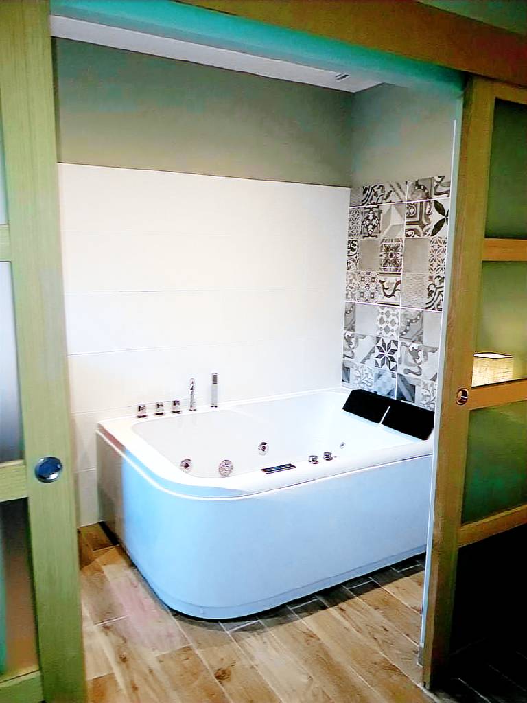 (Aillan Hervé) villa with private heated pool — photo 4