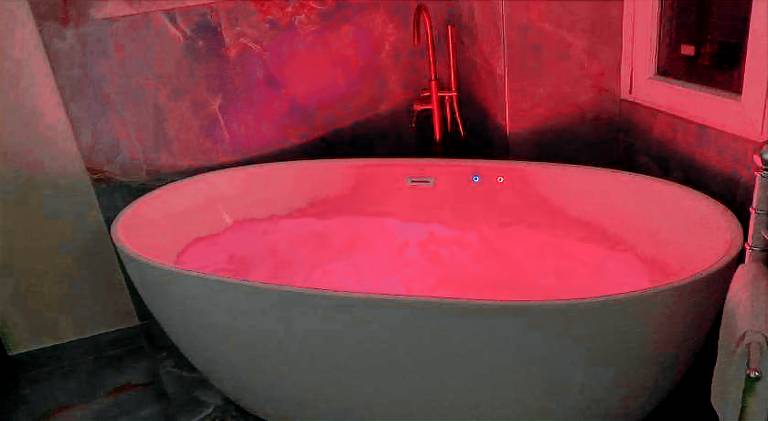 Holiday apartment with hot tub — photo 5
