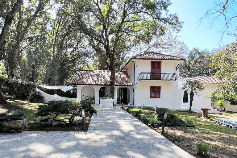 Villa  Sabaudia