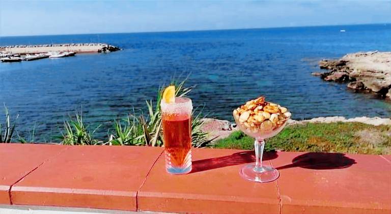 LA TERRAZZA SUL MARE monolocale con terrazza vicino aereoporto&mare SICILIAN VINTAGE STYLE BEACH HOU — photo 5