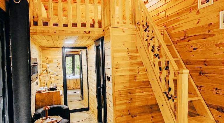 Lavender Tiny House — photo 4
