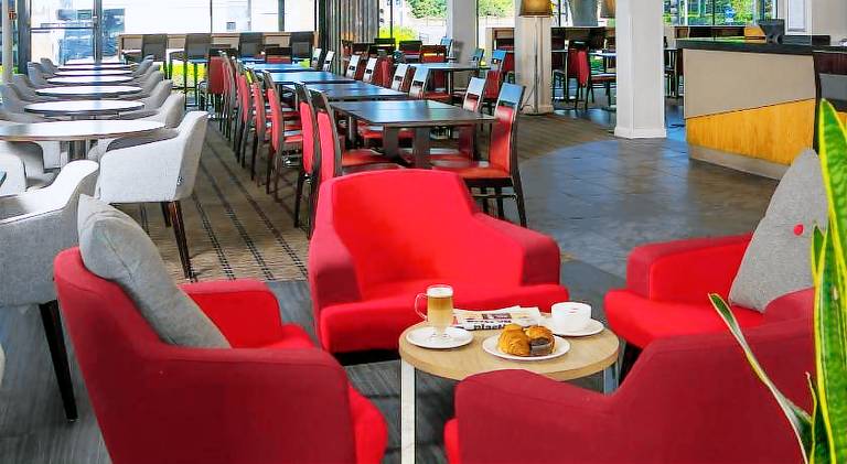 Holiday Inn Express Bath By IHG — photo 4