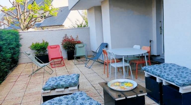 Rental apartment with 1 room for 4 persons in Olivet
