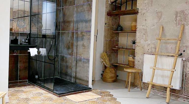 Apartment with sauna & jacuzzi — photo 3