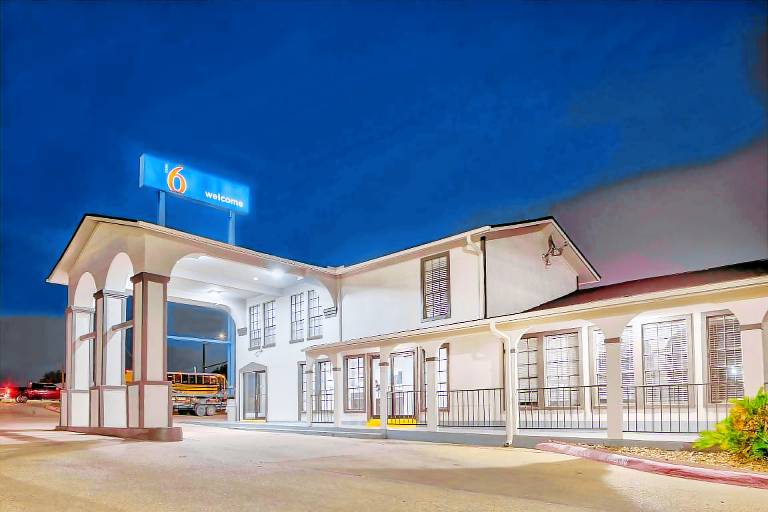 Motel 6 Bryan, TX - College Station in Bryan, TX
