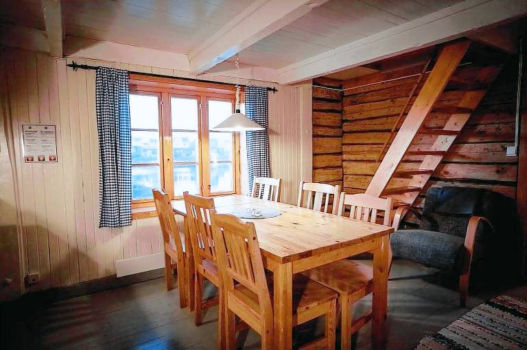 Lodge  Henningsvær