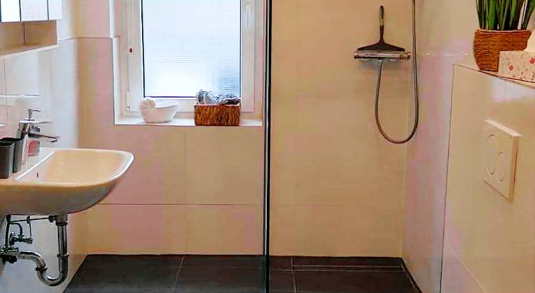 Rental apartment with 2 rooms for 4 persons — photo 2
