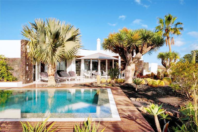 Villa  Puerto Calero