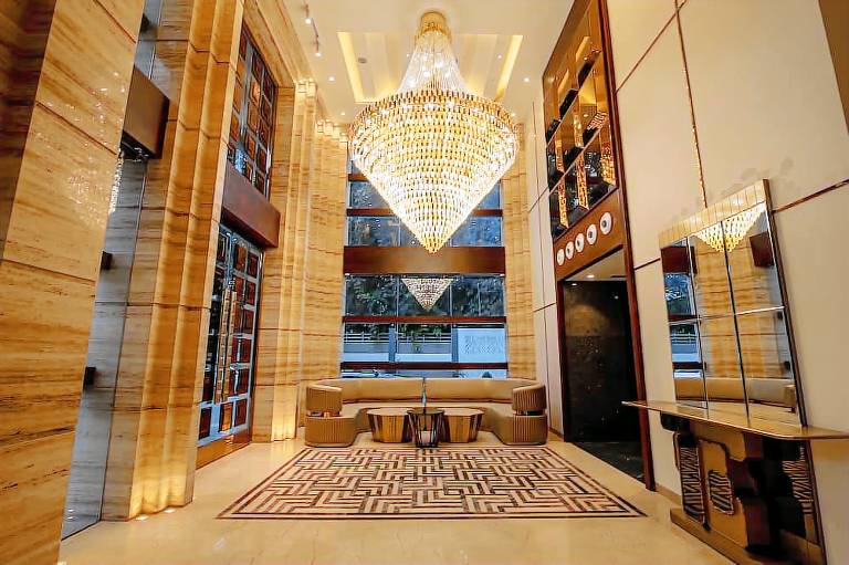 The Pristine Hotel Kanpur