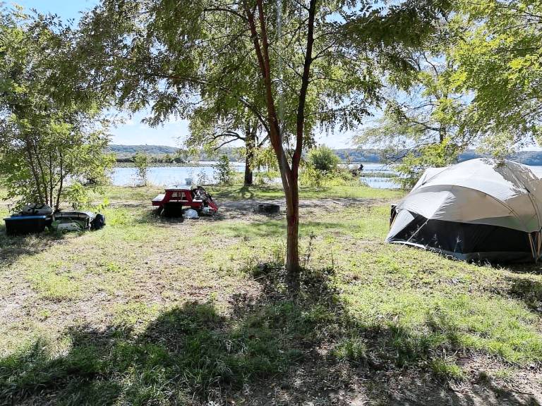 KAYAK STARVED ROCK CAMPGROUND — photo 2