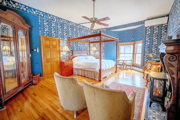 Bed and breakfast  Windham
