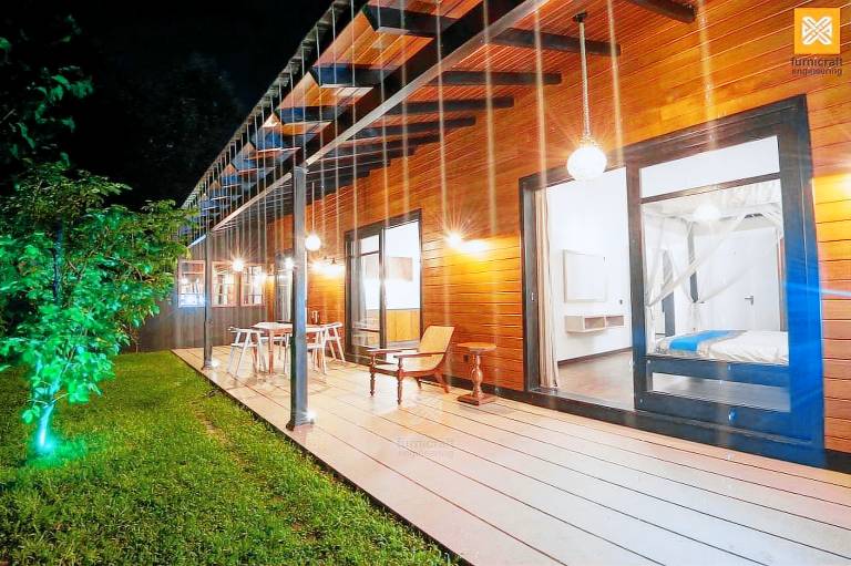 1400 m&sup2; Villa