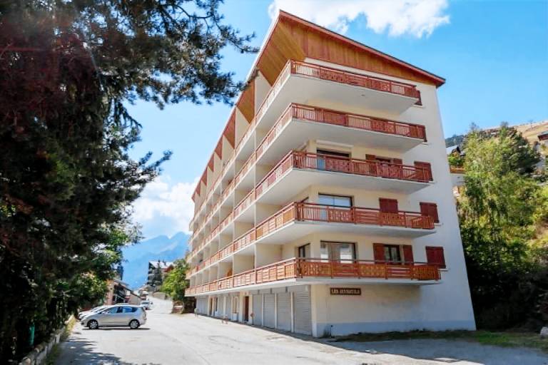 Apartment  Auris