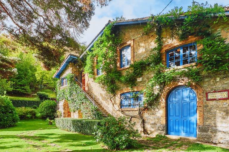 House with BBQ & garden | Mountain view in León