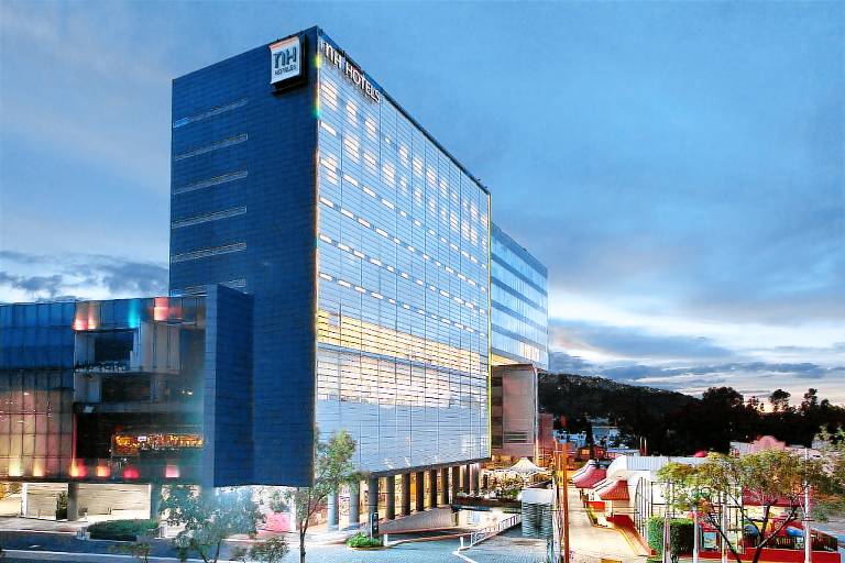 NH Valle Dorado Hotel