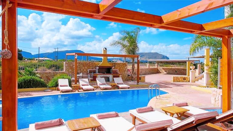 Villa  Chersonisos