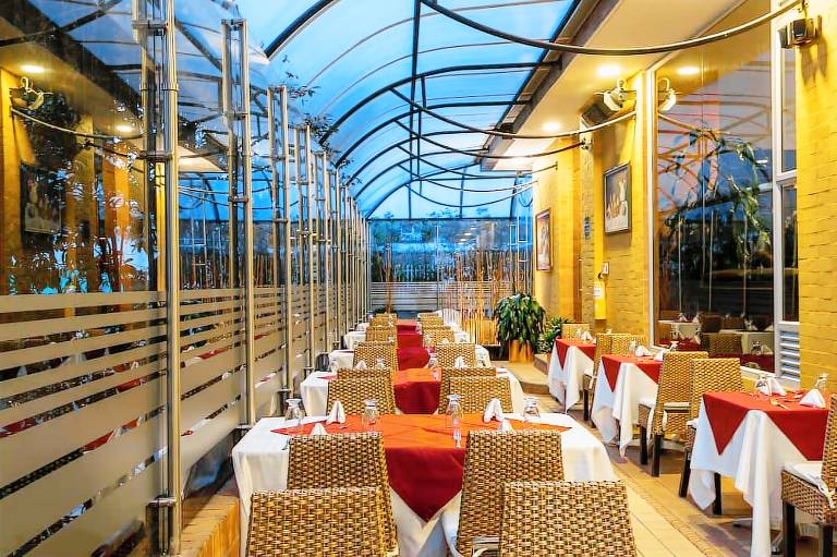 Apartamentos Regency La Feria