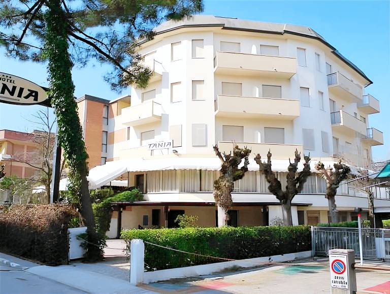 Hotel Aplo - Breakfast Experience in Cervia