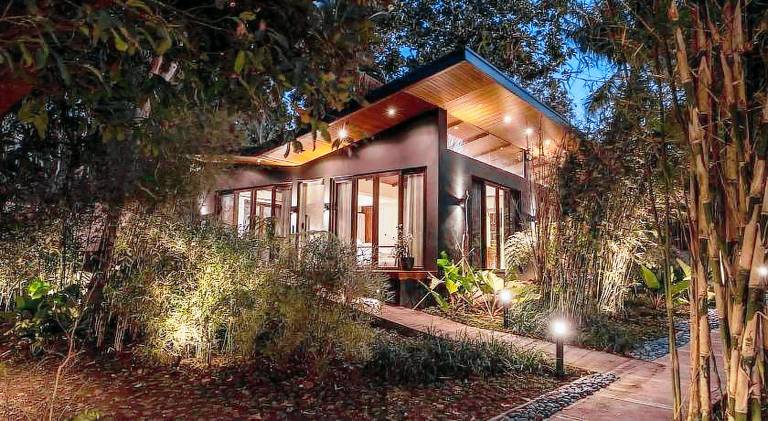 Prana Cabin - Ezra Viniti Resort in Tagaytay