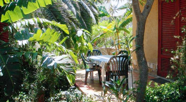 Stanza con bagno e cucina in comune in Villa Giardino Spiaggia in Cefalù