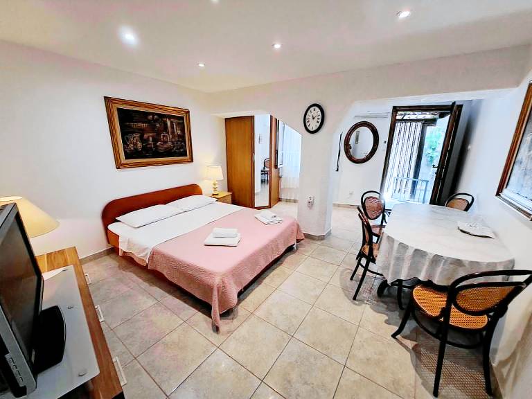 Ferienwohnung Draga Bašćanska