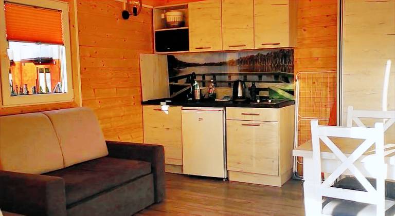 Chalet with hot tub & pool — photo 4