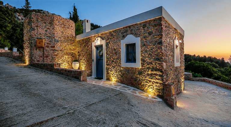 Charming villa with yard, barbecue & patio | Perfect for remote work | Pet-friendly — photo 2