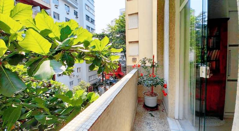 EXCLUSIVO 100m Praia Copacabana - 2qts - Varanda - Hidro - Maison Copa Prime in Leme